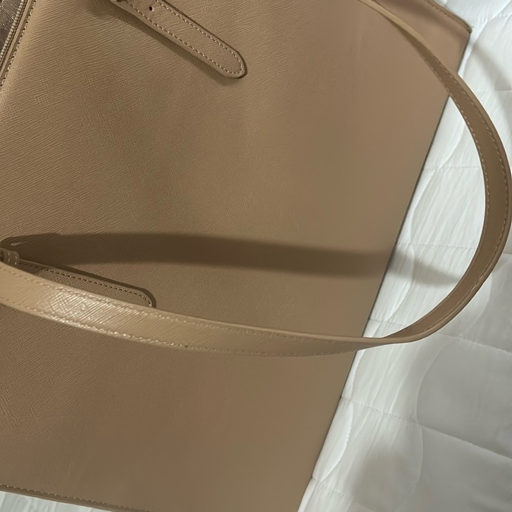 Everyday Neutral Tote Bag in Beige